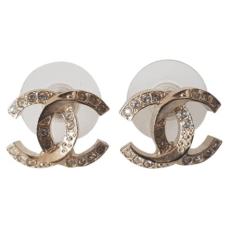 boucle d'oreille chanel classique|Boucles d'oreilles .